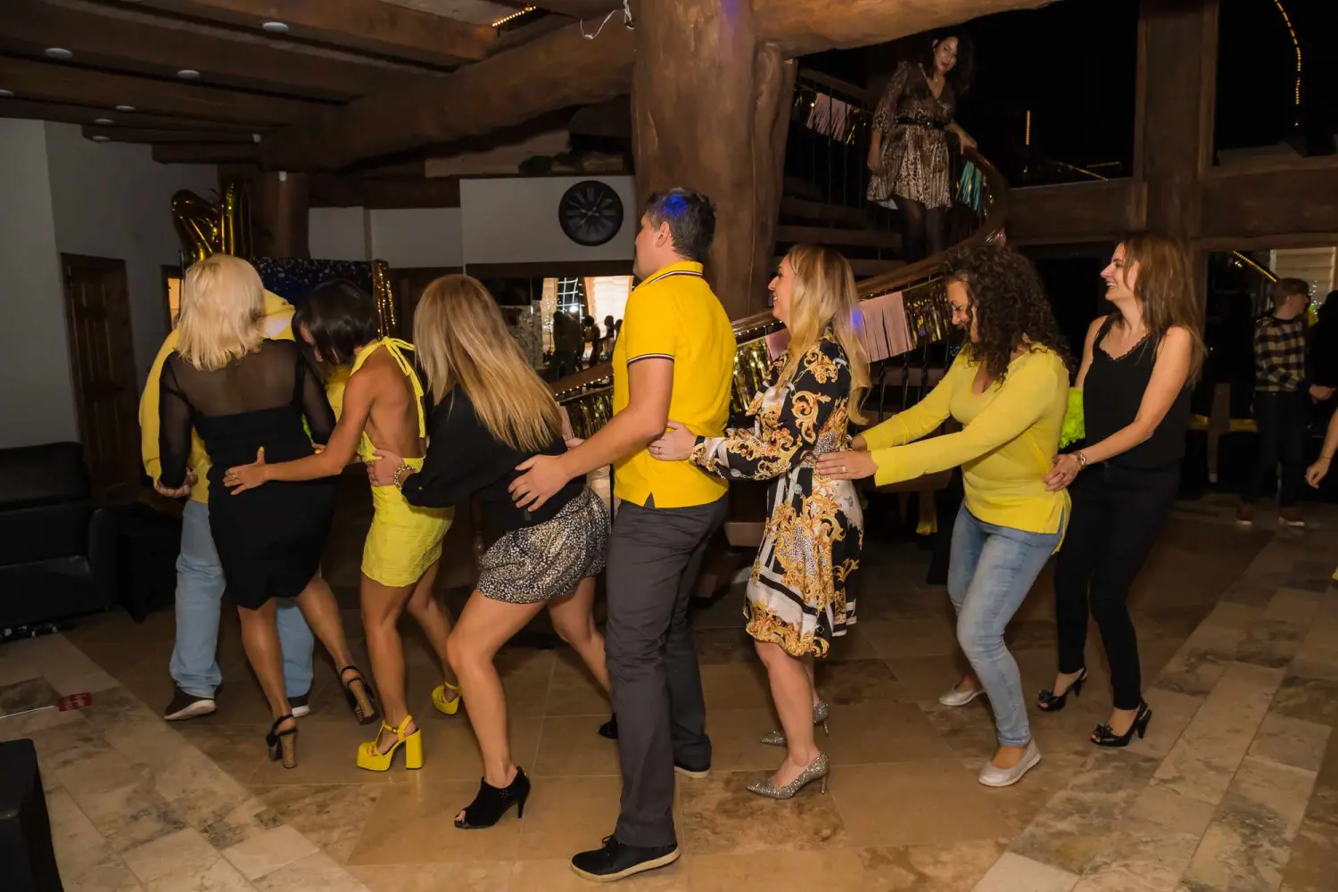 MontrealWeddingParty-DJServices-04