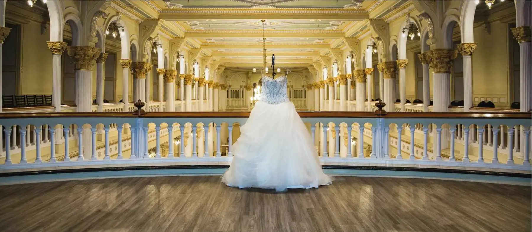 MontrealWeddingParty-large-1